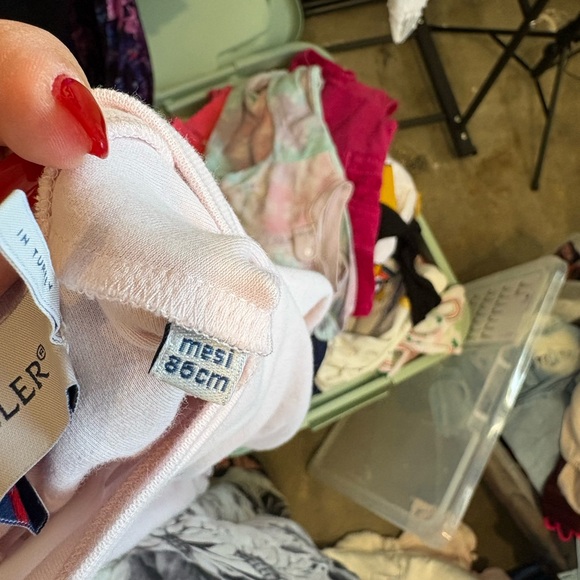 Moncler onesie with footsies size 18-24m - Picture 3 of 7